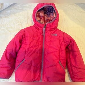 Northface Toddler Girls Puffer Coat, Size 2T.